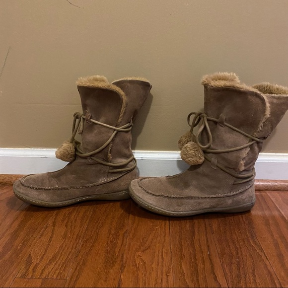 Steve Madden Igloo Suede Moccasin Winter Boots Size 8 - Picture 3 of 14